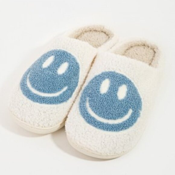 Shoes - NWT Blue Happy Smiley Face Fuzzy Slippers Women's Size: 8-9